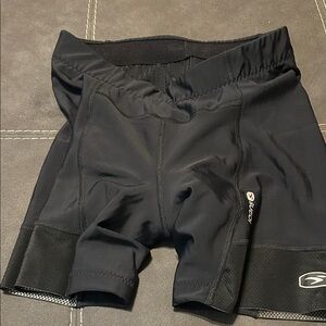 SUGOI Women's Black Bike Shorts